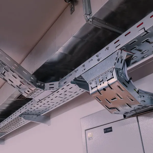 održavanje kablovskih kanalica u industrijskim postrojenjima